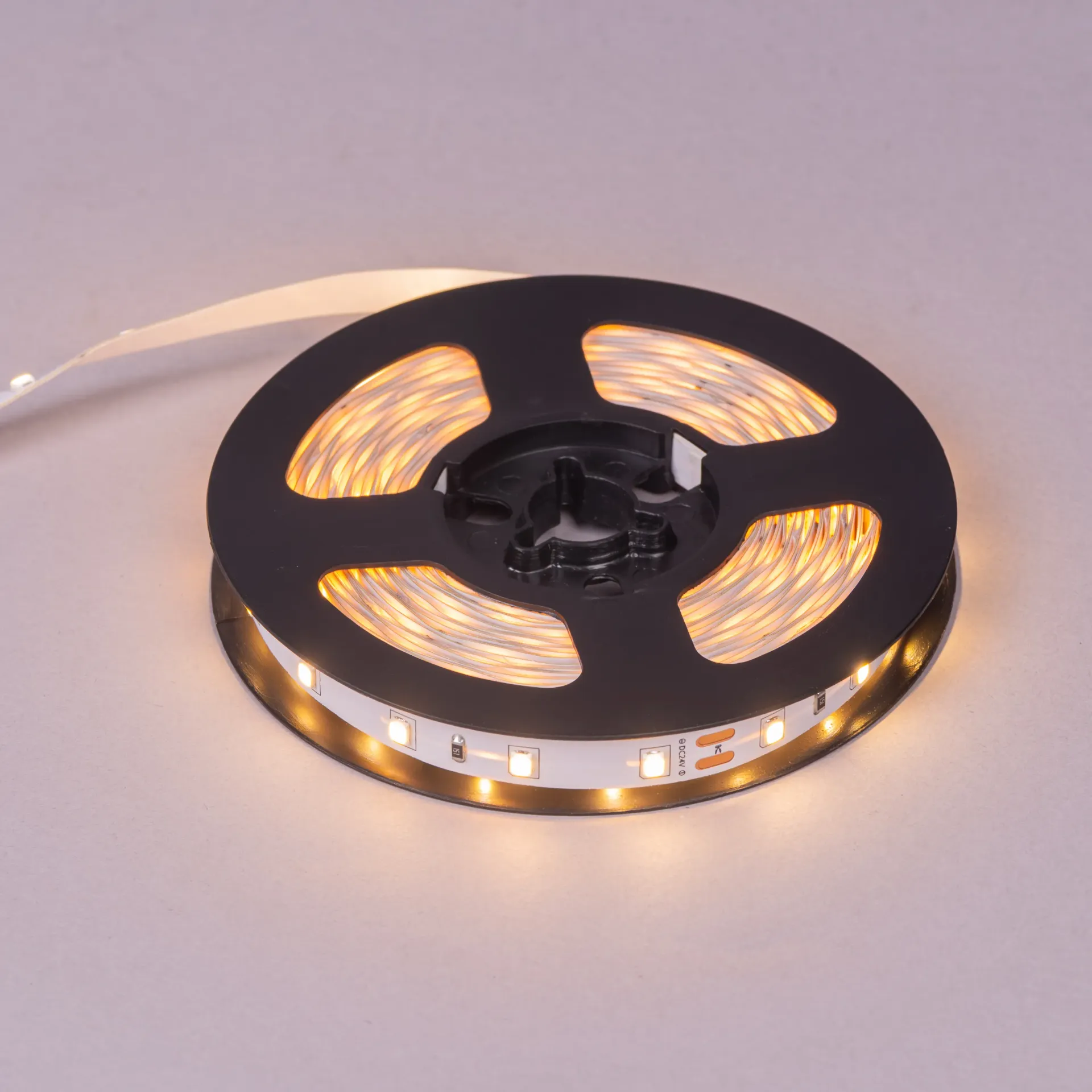 [IR_0069] LED Strip Warm White